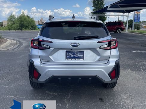 Used 2026 Subaru Crosstrek 2.5i Premium AWD/4WD image 6