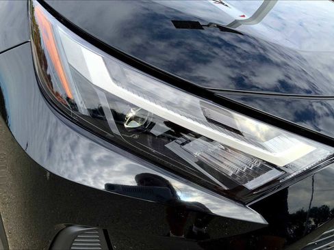 New 2025 Toyota RAV4 XLE image 13