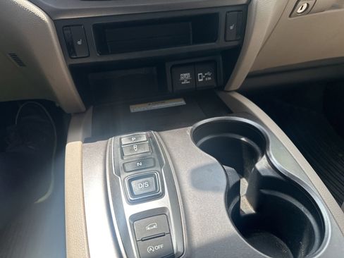 Certified 2022 Honda Pilot Special Edition image 16