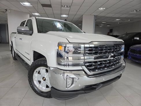 Used 2018 Chevrolet Silverado 1500 LTZ w/ LPO, Black Pack image 2