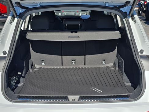 New 2025 Audi Q5 Premium Plus image 12