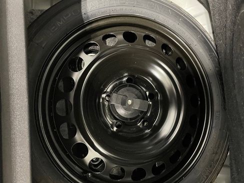 Used 2021 Chevrolet Equinox Premier image 20