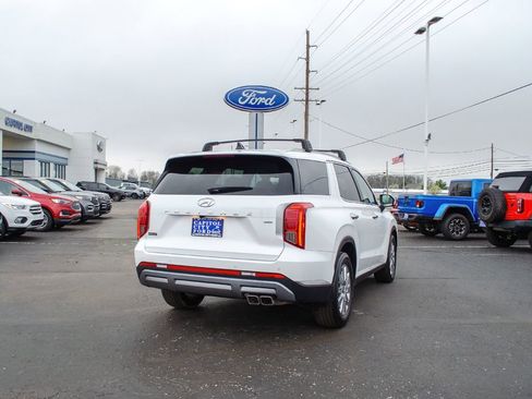Used 2023 Hyundai Palisade SEL AWD/4WD image 4