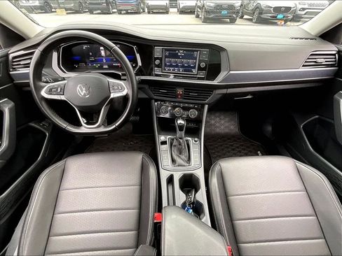 Used 2023 Volkswagen Jetta SE FWD image 20