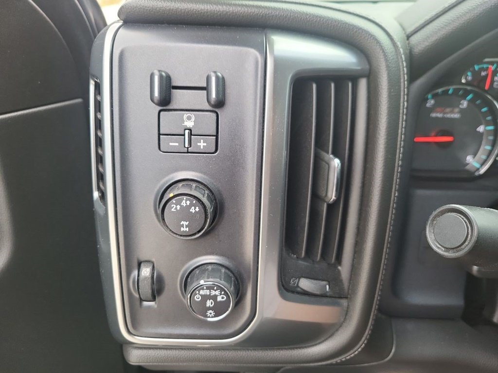 Used 2016 Chevrolet Silverado 2500 LTZ w/ Duramax Plus Package AWD/4WD image 23
