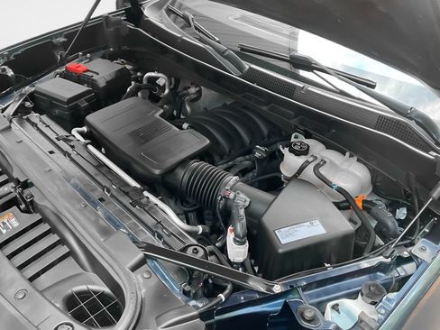 Used 2019 Chevrolet Silverado 1500 LTZ w/ LTZ Plus Package AWD/4WD image 28