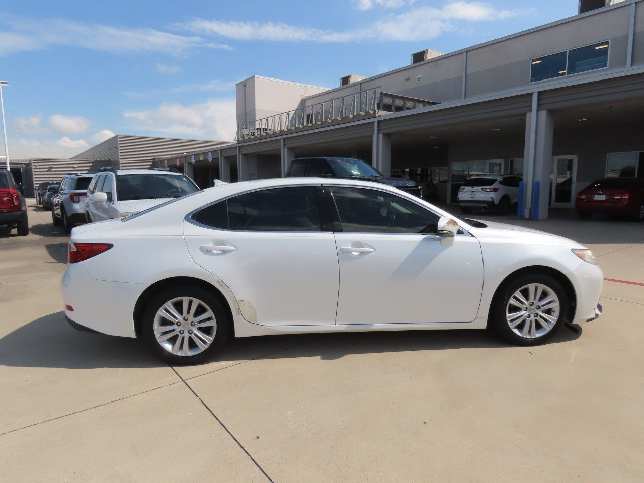 Used 2013 Lexus ES 350 w/ Premium Pkg FWD image 10