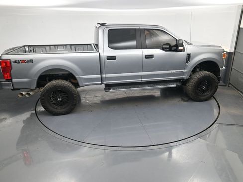Used 2020 Ford F250 XL w/ STX Appearance Package image 32
