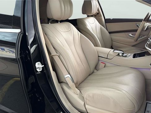 Used 2017 Mercedes-Benz S 550 Sedan image 15