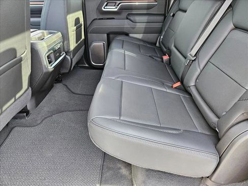 New 2026 GMC Sierra 2500 Denali w/ Denali Reserve Package image 16