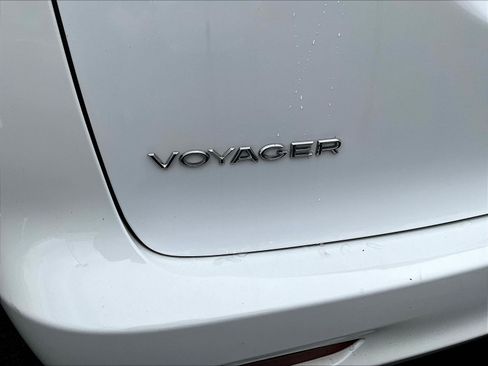 Used 2024 Chrysler Voyager LX FWD image 24