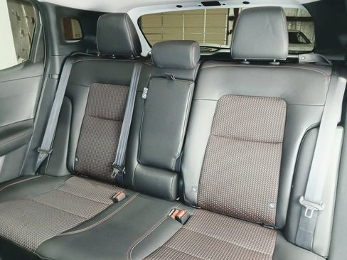 Used 2025 Nissan Kicks SR w/ SR Premium Package AWD/4WD image 15