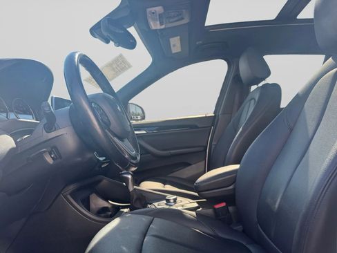 Used 2019 BMW X1 xDrive28i w/ Convenience Package image 17