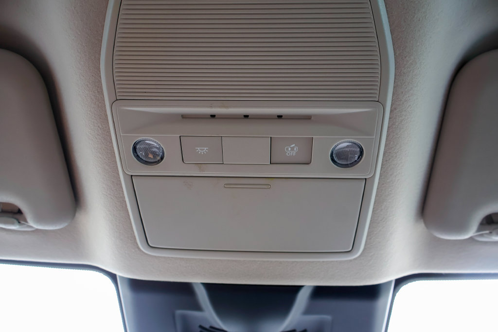 New 2027 Nissan Sentra SV w/ Floor Mat Package FWD image 16