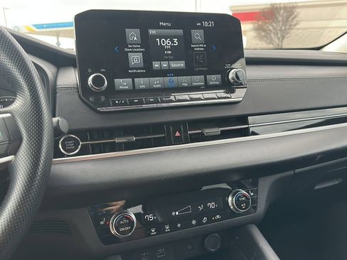 Used 2024 Mitsubishi Outlander SE image 20