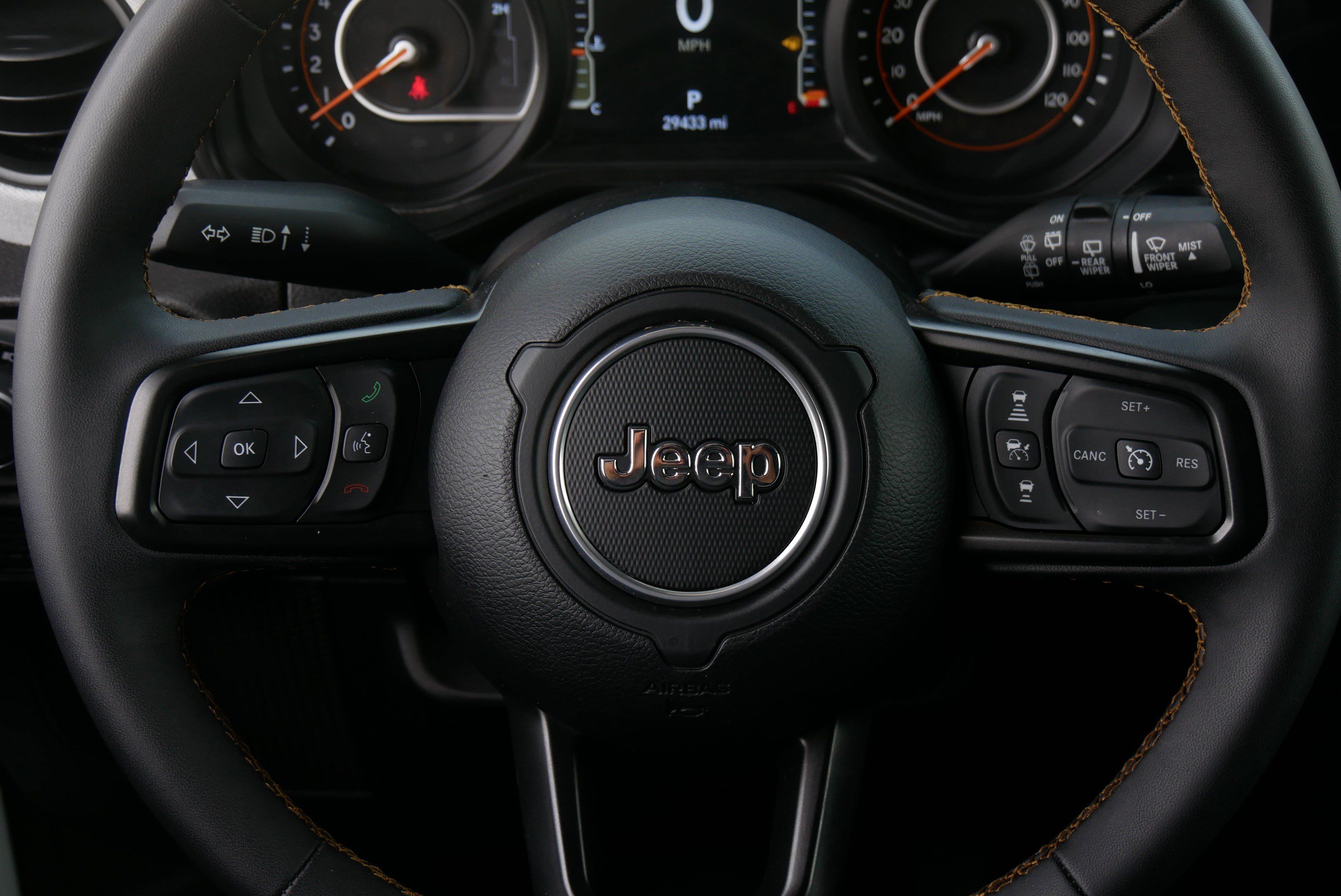 Used 2024 Jeep Wrangler Unlimited Sport AWD/4WD image 31