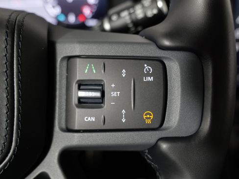 Used 2023 Land Rover Defender 110 X AWD/4WD image 51