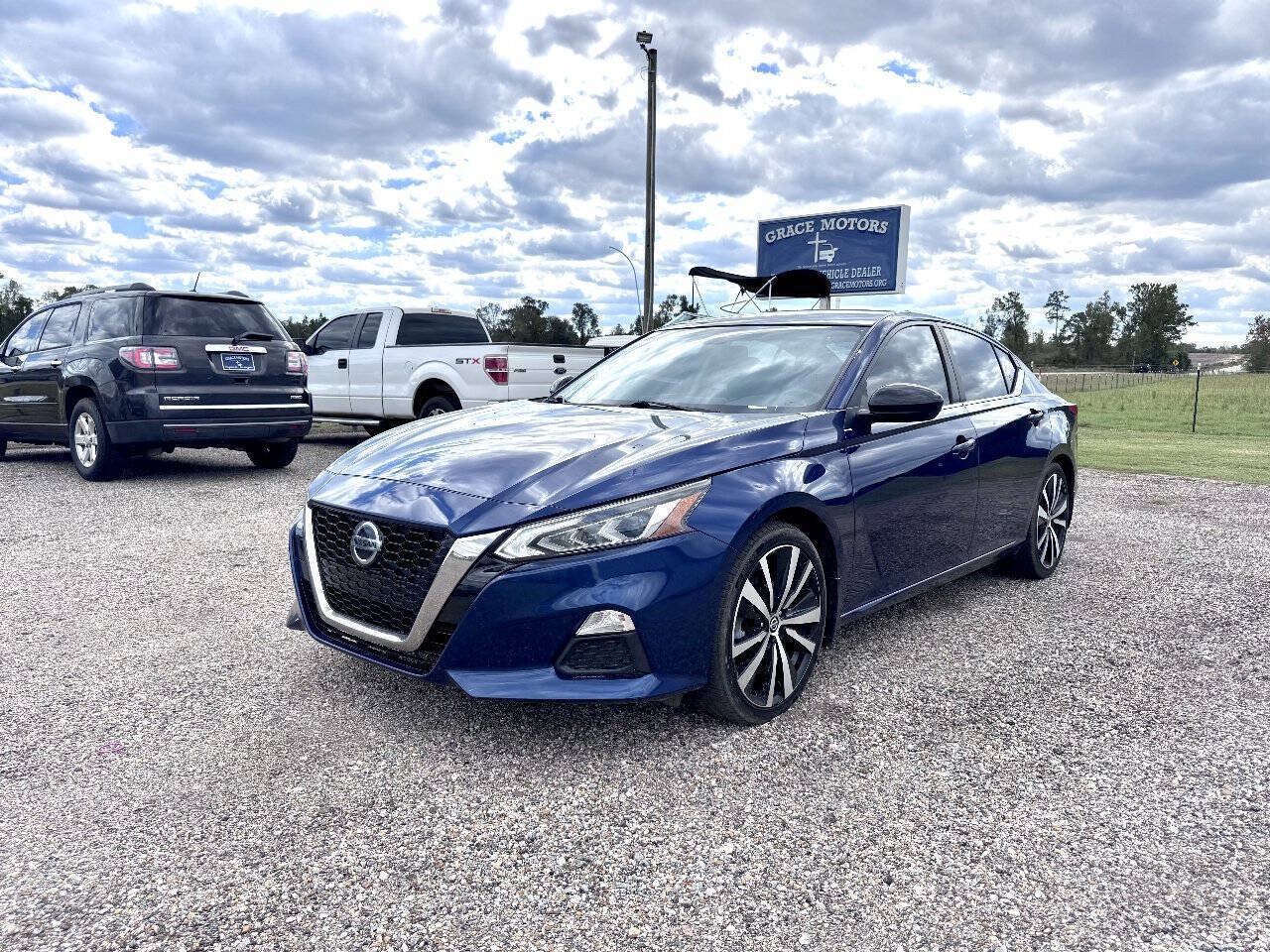 Used 2020 Nissan Altima 2.5 SR FWD image 3