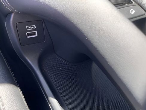 Used 2023 Honda HR-V EX-L image 26