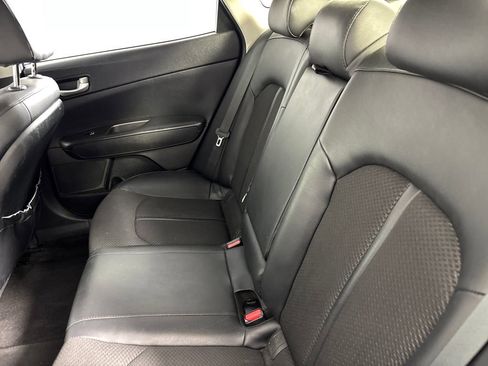 Used 2018 Kia Optima S image 31