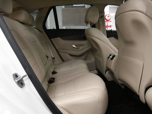 Used 2022 Mercedes-Benz GLC 300 4MATIC image 26