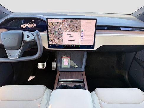 Used 2022 Tesla Model X AWD/4WD image 19