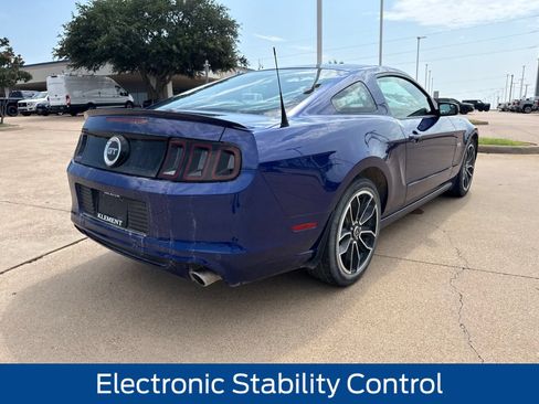 Used 2013 Ford Mustang GT Premium w/ Security Pkg RWD image 8