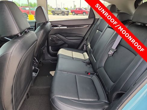 Used 2025 Kia Seltos EX w/ EX Sunroof Package AWD/4WD image 10
