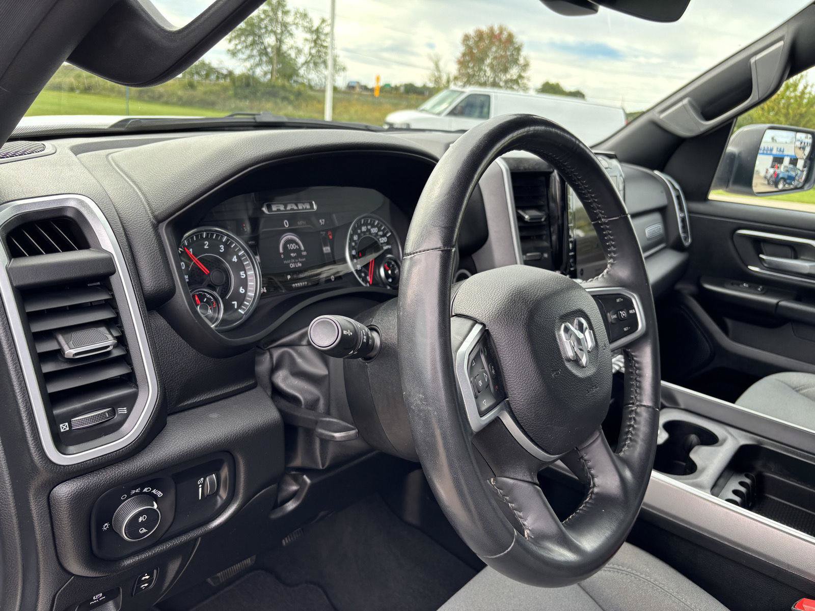 Used 2023 RAM 1500 Big Horn AWD/4WD image 12