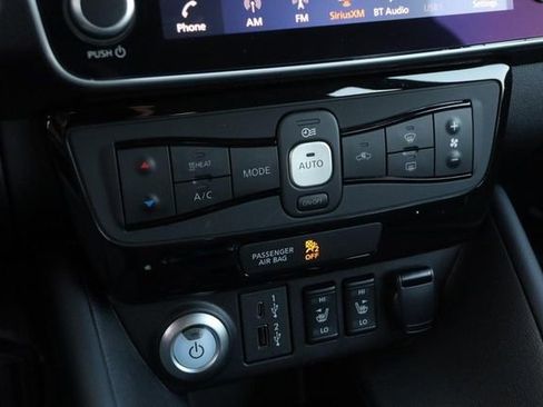 Certified 2024 Nissan Leaf SV Plus image 17