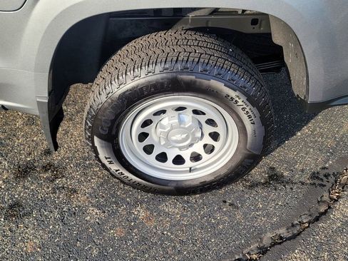 Used 2026 Chevrolet Colorado W/T w/ Advanced Trailering Package image 8