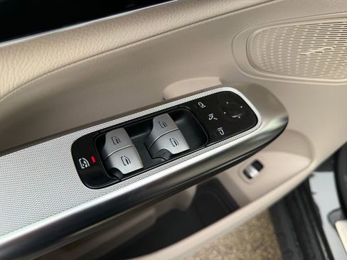 Used 2026 Mercedes-Benz GLC 300 4MATIC image 20