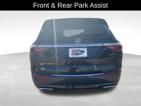 Used 2023 Buick Enclave Essence w/ Experience Buick Package image 7