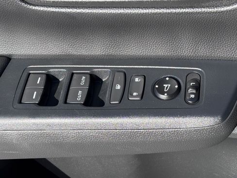 Certified 2025 Honda CR-V Sport image 21