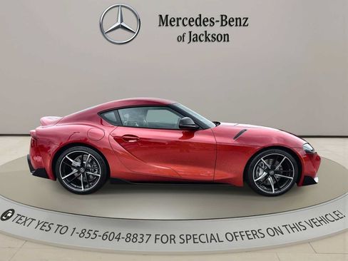 Used 2021 Toyota Supra RWD image 6