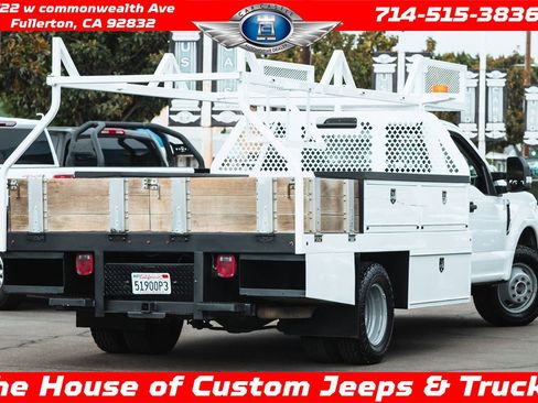 Used 2020 Ford F350 XL w/ Power Equipment Group image 1