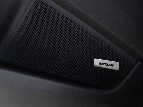 Certified 2025 Porsche 911 Carrera w/ Premium Package image 20