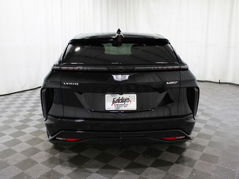 New 2026 Cadillac Lyriq V image 35