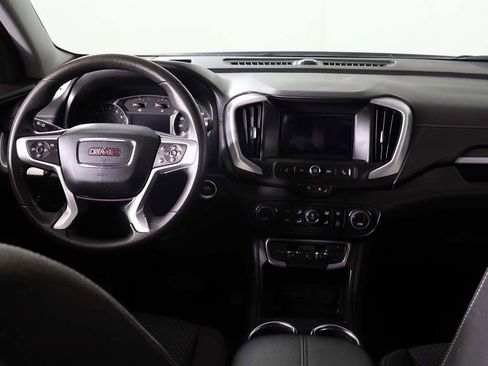 Used 2024 GMC Terrain SLE w/ Driver Convenience Package FWD image 31