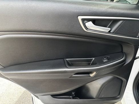 Used 2022 Ford Edge SEL w/ Convenience Package AWD/4WD image 19