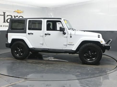 Used 2013 Jeep Wrangler Unlimited Sahara w/ Dual Top Group AWD/4WD image 48