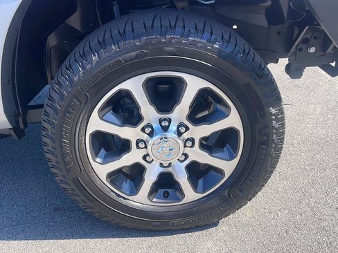 Used 2024 RAM 3500 Limited w/ Safety Group AWD/4WD image 9