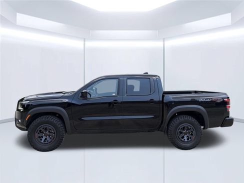 Used 2026 Nissan Frontier PRO-4X AWD/4WD image 10