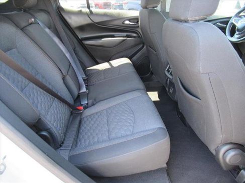 Used 2021 Chevrolet Equinox LT AWD/4WD image 31