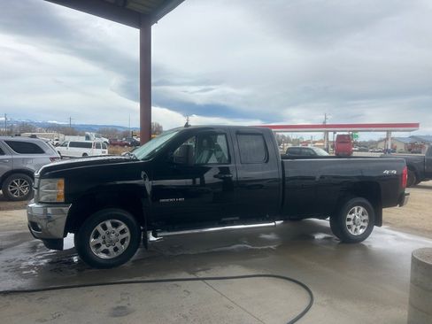 Used 2011 Chevrolet Silverado 3500 LTZ image 5