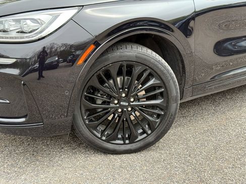 Used 2023 Lincoln Corsair Reserve w/ Equipment Group 202A AWD/4WD image 10