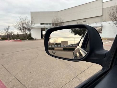 Used 2012 Toyota Corolla LE image 26