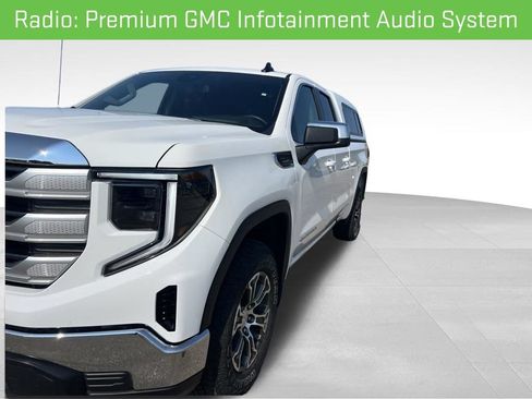 Used 2025 GMC Sierra 1500 SLE AWD/4WD image 12