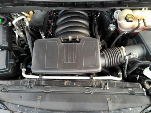 Certified 2023 Chevrolet Suburban High Country image 4