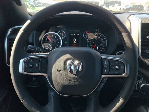 New 2026 RAM 1500 4x4 Crew Cab image 9